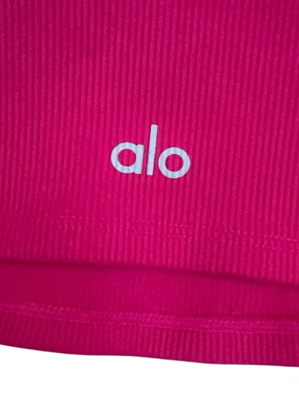 ALO 💓 Goddess Cross Top Halter Crop Tank Magenta Crush Hot Pink S Small